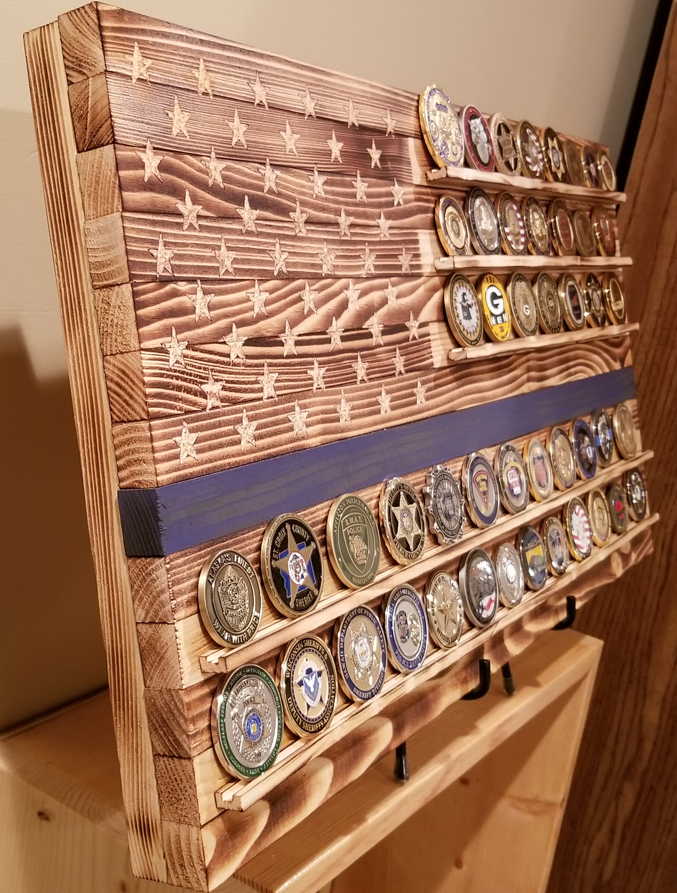 Picture of coin flag holder at an angle.