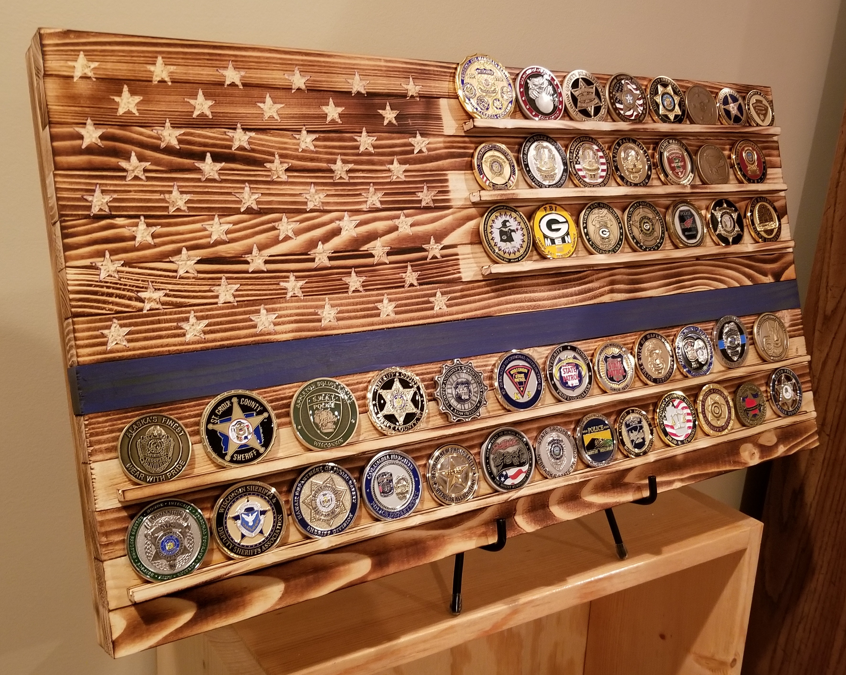 Picture of coin flag holder at an angle.