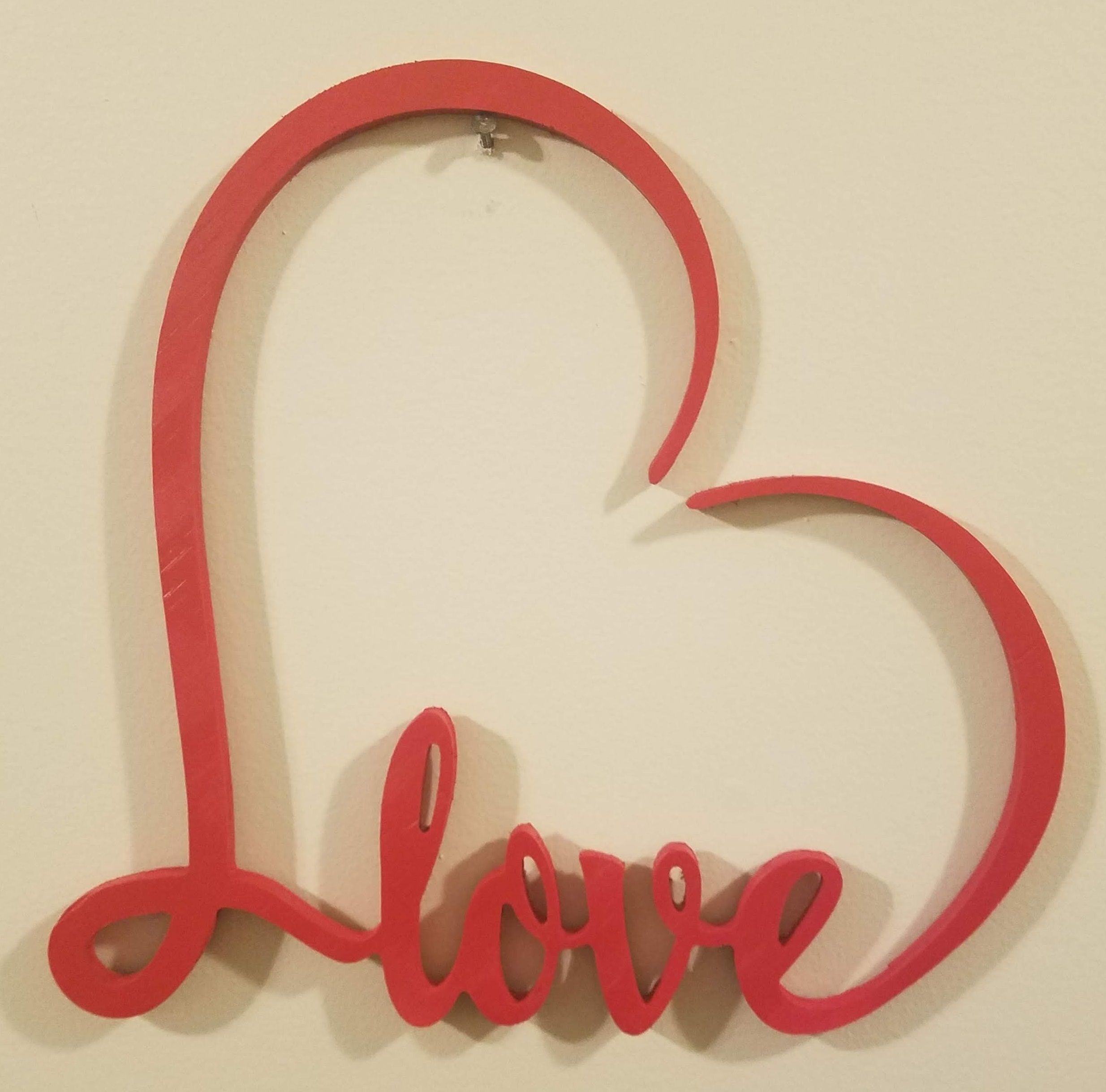 Picture of wooden sign - love, heart cirle.